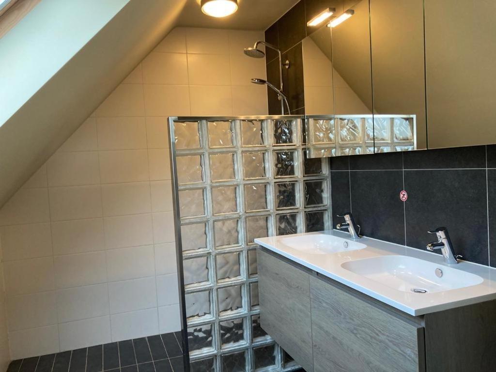 De Smokkelaar & Het Schuurtje Villa Maldegem Kültér fotó