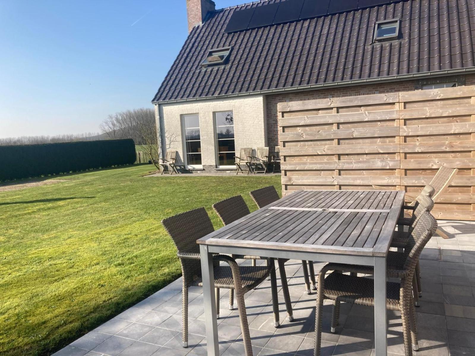 De Smokkelaar & Het Schuurtje Villa Maldegem Kültér fotó